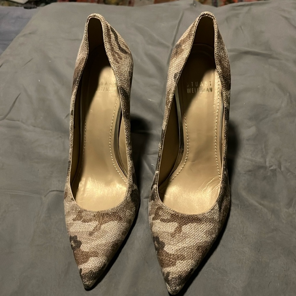 Stuart Weitzman stilletos. Lightly used.